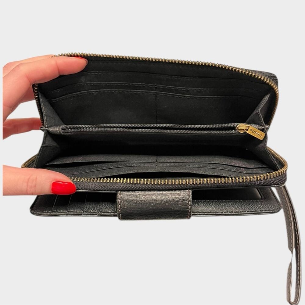 FOSSIL Black Leather Zip Wallet Wristlet with Gold Accents - Picture 5 of 6